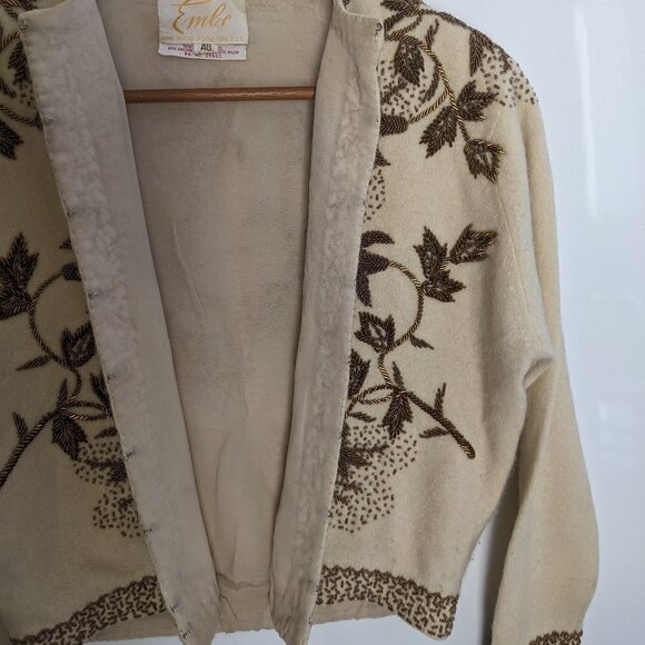 Vintage 1940s Hand Beaded Lambs Wool and Angora Cardigan Sweater - Picture 11 of 12